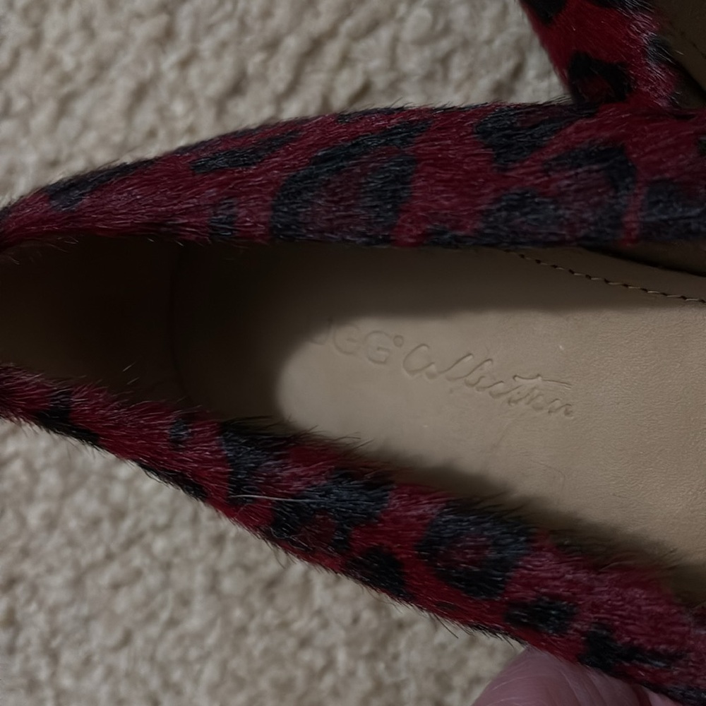 UGG Red and Black Flats Luxurious Velvet Loafers - Picture 3 of 4